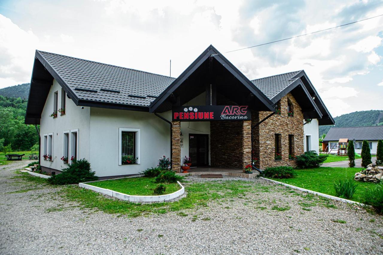 Pensiunea Arc Bucovina Вама Екстериор снимка