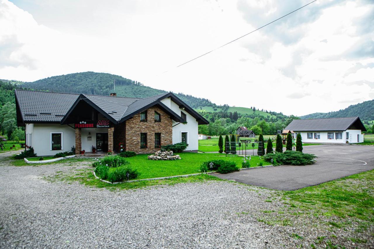 Pensiunea Arc Bucovina Вама Екстериор снимка
